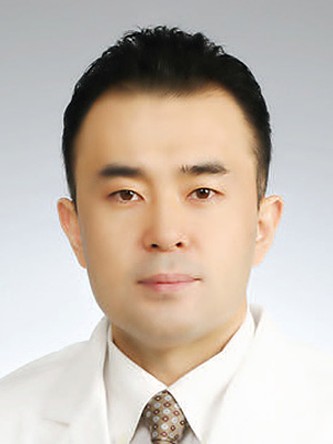 경희대학교치과병원 보존과 김덕수 교수